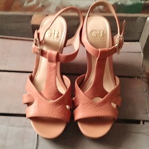 GIANNI BINI  tan wedge sandals